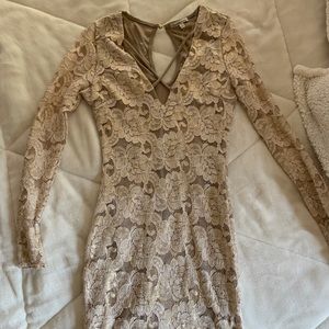 dress, too big for me.